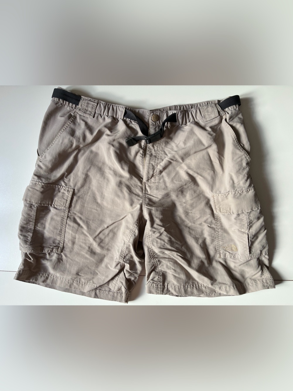 The North Face Men's Cargo Hiking Shorts Beige - Size XXL